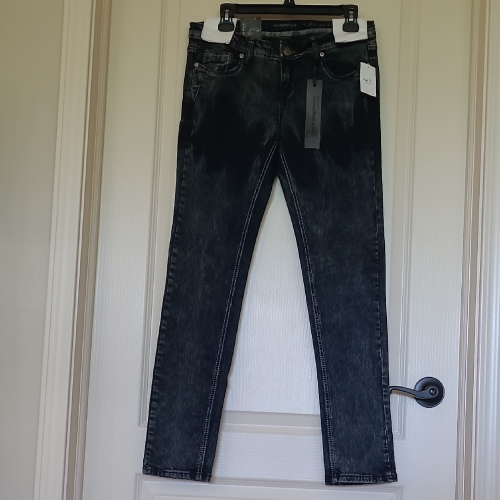 RUE 21 Black Denim Jeans With Embellished Pockets Size 7/8
